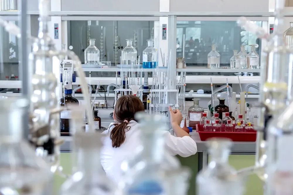 CoreElement.AI compatible - ICP-MS laboratory instrument
